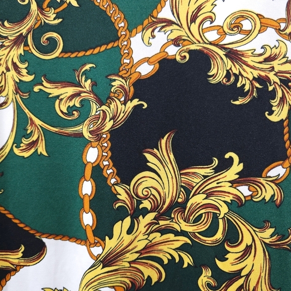 IRIS Long Sleeve Square Neck Bodycon Mini Dress in Green with Gold Filagree, S - Picture 14 of 15